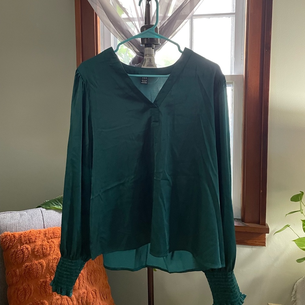 SHEIN Deep Green V-Neck Blouse